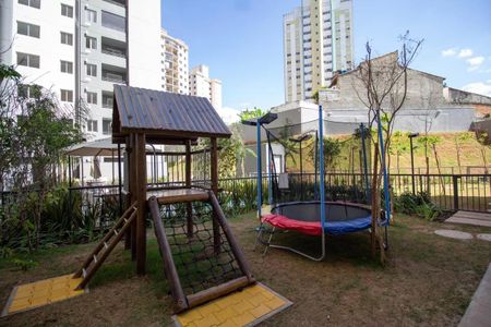 Apartamento para alugar com 34m², 2 quartos e sem vaga Apartamento para alugar com 34m², 2 quartos e sem vagaÁrea comum - Playground