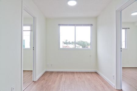 Sala de apartamento para alugar com 2 quartos, 34m² em Nossa Senhora do O, São Paulo