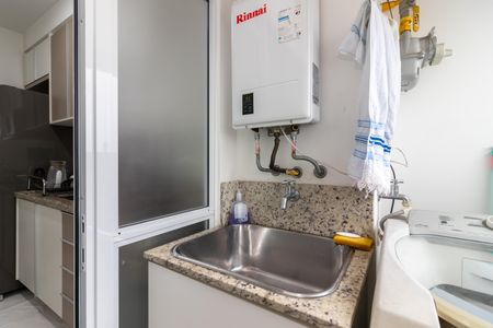 Apartamento à venda com 65m², 2 quartos e 1 vagaÁrea de Serviço