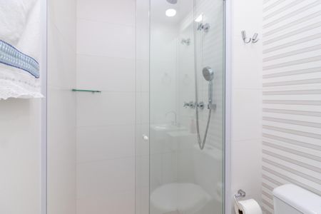 Apartamento à venda com 65m², 2 quartos e 1 vagaBanheiro 2