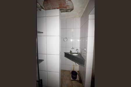 Casa para alugar com 930m², 5 quartos e 2 vagasLavabo