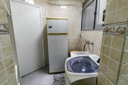 Apartamento à venda com 75m², 2 quartos e 1 vagaÁrea de Serviço