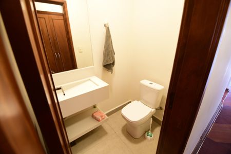 Apartamento à venda com 240m², 3 quartos e 2 vagasLavabo