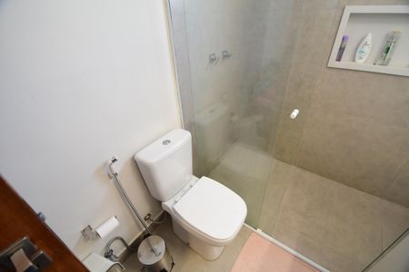 Apartamento à venda com 240m², 3 quartos e 2 vagasBanheiro Suíte