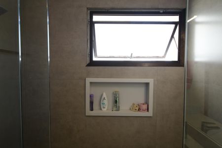 Apartamento à venda com 240m², 3 quartos e 2 vagasBanheiro Suíte