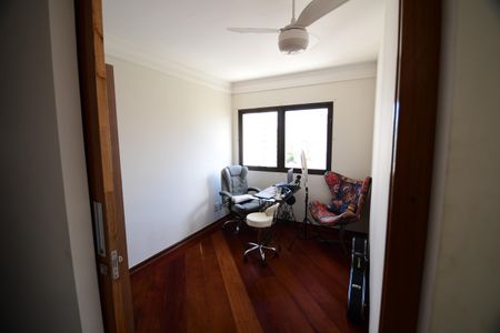 Escritório de apartamento à venda com 3 quartos, 240m² em Centro, Campinas