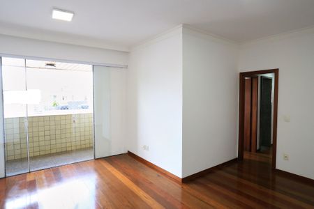 Sala de apartamento para alugar com 3 quartos, 100m² em Lourdes, Belo Horizonte