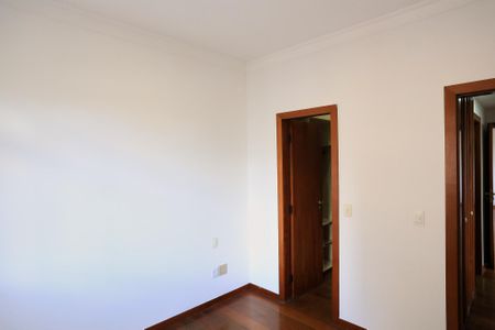 Apartamento para alugar com 100m², 3 quartos e 2 vagasSuíte