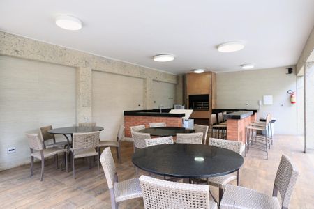 Apartamento para alugar com 100m², 3 quartos e 2 vagasÁrea comum - Churrasqueira