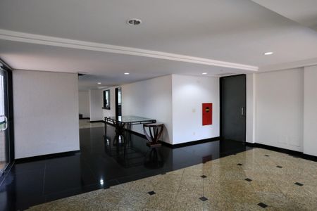Apartamento para alugar com 100m², 3 quartos e 2 vagasÁrea comum - Salão de festas