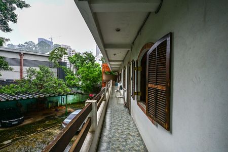 Casa à venda com 480m², 7 quartos e 21 vagasVaranda da Casa 2