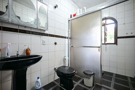 Casa à venda com 480m², 7 quartos e 21 vagasBanheiro 2 da Casa 2