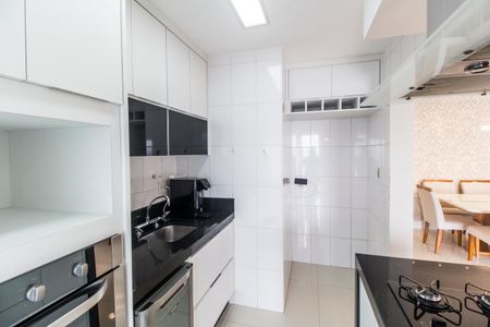 Apartamento para alugar com 86m², 2 quartos e 2 vagasCozinha