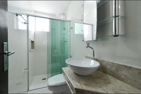 Apartamento para alugar com 70m², 3 quartos e 2 vagasBanheiro Suíte