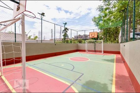 Apartamento para alugar com 61m², 3 quartos e 1 vaga Apartamento para alugar com 61m², 3 quartos e 1 vagaQuadra