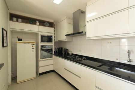 Casa para alugar com 94m², 3 quartos e 2 vagas Casa para alugar com 94m², 3 quartos e 2 vagasCozinha