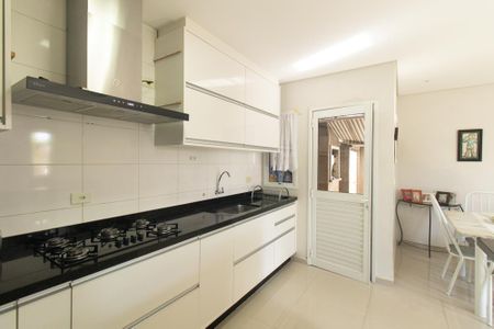 Casa para alugar com 94m², 3 quartos e 2 vagas Casa para alugar com 94m², 3 quartos e 2 vagasCozinha