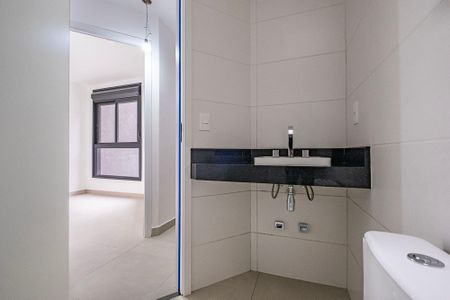 Casa de condomínio à venda com 140m², 2 quartos e 2 vagas Casa de condomínio à venda com 140m², 2 quartos e 2 vagasBanheiro
