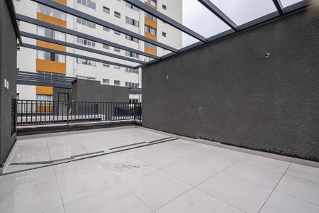 Casa de condomínio à venda com 140m², 2 quartos e 2 vagas Casa de condomínio à venda com 140m², 2 quartos e 2 vagasTerraço