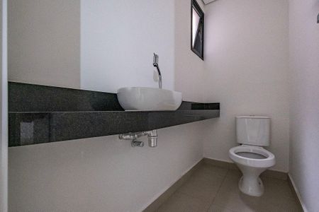 Casa de condomínio à venda com 140m², 2 quartos e 2 vagas Casa de condomínio à venda com 140m², 2 quartos e 2 vagasLavabo