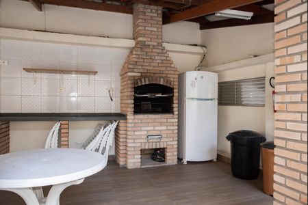 Apartamento à venda com 70m², 2 quartos e sem vagaÁrea comum - Churrasqueira