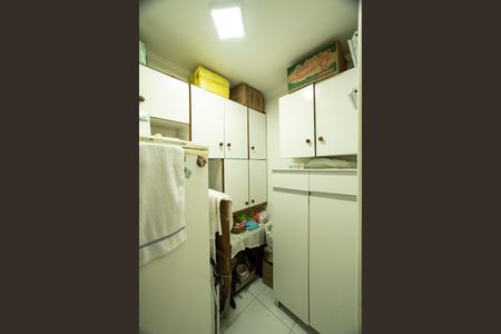 Apartamento à venda com 70m², 2 quartos e sem vagaQuarto de Serviço