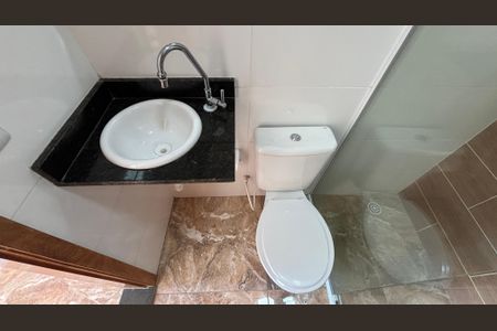 Apartamento para alugar com 53m², 2 quartos e 1 vaga Apartamento para alugar com 53m², 2 quartos e 1 vagaBanheiro da Suíte