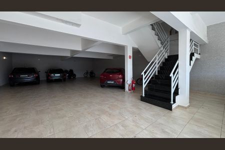 Apartamento para alugar com 53m², 2 quartos e 1 vaga Apartamento para alugar com 53m², 2 quartos e 1 vagaGaragem