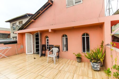 Varanda  de casa para alugar com 3 quartos, 140m² em Vila Nova Curuca, São Paulo
