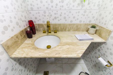 Casa para alugar com 140m², 3 quartos e 3 vagasLavabo