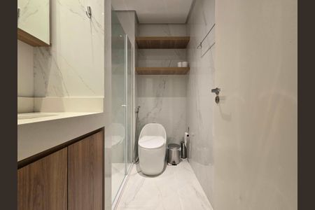 Studio para alugar com 24m², 1 quarto e sem vaga Studio para alugar com 24m², 1 quarto e sem vagaBanheiro