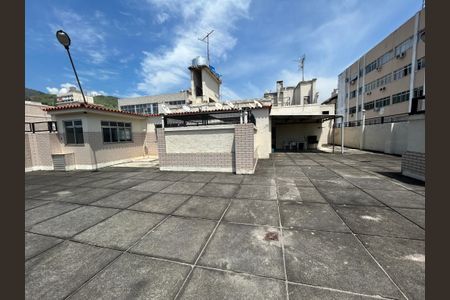 Apartamento à venda com 92m², 3 quartos e 1 vagaTerraço