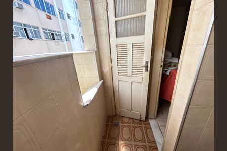 Apartamento à venda com 92m², 3 quartos e 1 vagaÁrea de Serviço