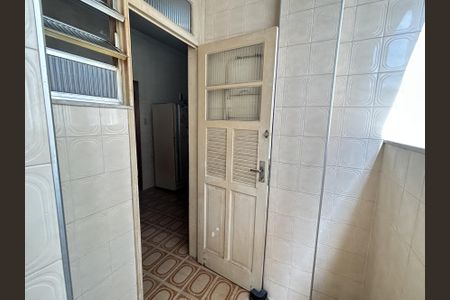 Apartamento à venda com 92m², 3 quartos e 1 vagaÁrea de Serviço