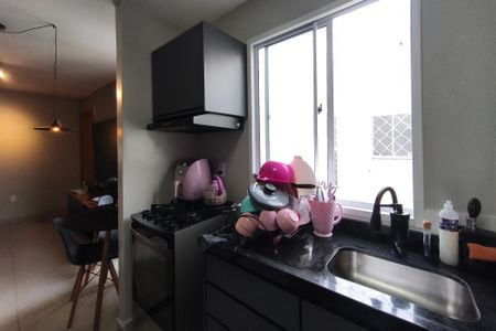 Apartamento para alugar com 43m², 2 quartos e 1 vagaCozinha e Área de Serviço