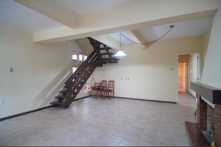 Sala de casa para alugar com 5 quartos, 214m² em Centro, São Leopoldo