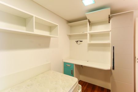 Apartamento para alugar com 72m², 2 quartos e 1 vagaQuarto 1
