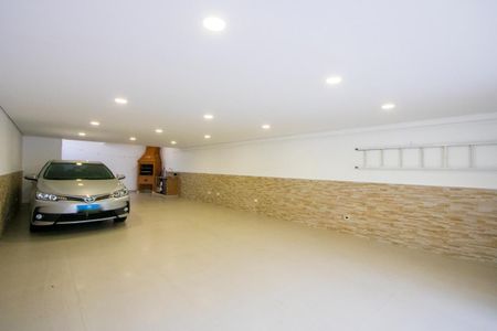 Casa à venda com 220m², 3 quartos e 5 vagasGaragem