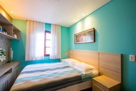 Casa à venda com 220m², 3 quartos e 5 vagasQuarto 2