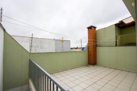 Casa à venda com 220m², 3 quartos e 5 vagasÁrea externa