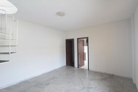 Apartamento para alugar com 160m², 3 quartos e 2 vagasSala