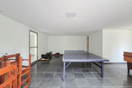 Apartamento à venda com 63m², 2 quartos e 1 vagaÁrea comum - jogos