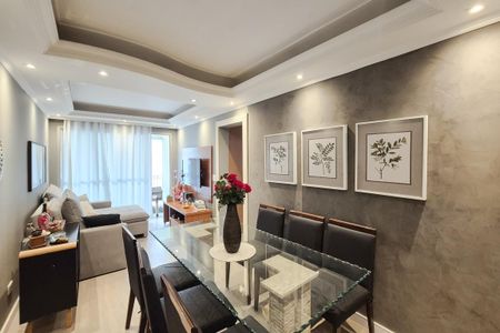 Apartamento à venda com 63m², 2 quartos e 1 vagaSala