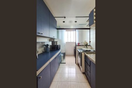 Apartamento à venda com 63m², 2 quartos e 1 vagaCozinha - Armários