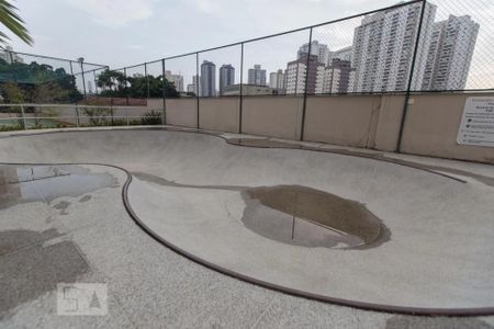 Apartamento à venda com 160m², 3 quartos e 2 vagasÁrea comum - Rampa de Skate
