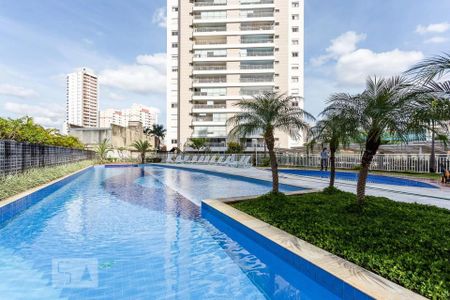 Apartamento à venda com 160m², 3 quartos e 2 vagasÁrea comum - Piscina