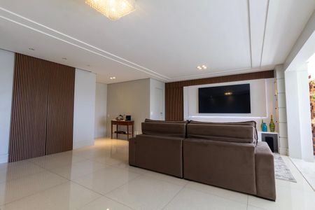 Apartamento à venda com 160m², 3 quartos e 2 vagasSala