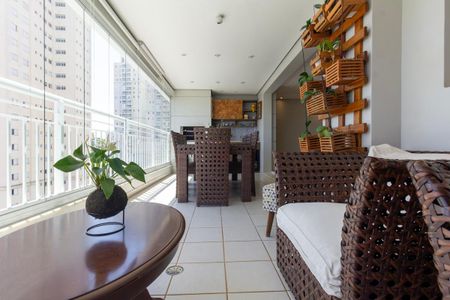 Apartamento à venda com 160m², 3 quartos e 2 vagasVaranda gourmet