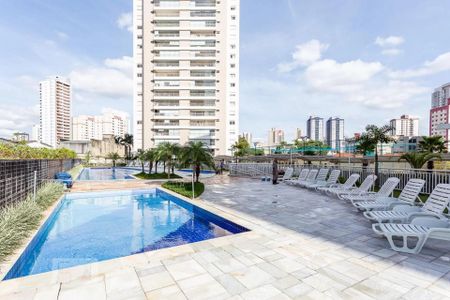 Apartamento à venda com 160m², 3 quartos e 2 vagasÁrea comum - Piscina