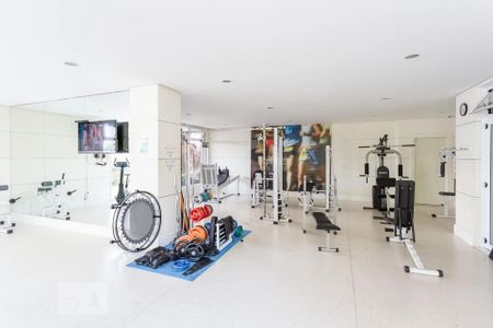 Apartamento à venda com 160m², 3 quartos e 2 vagasÁrea comum - Academia